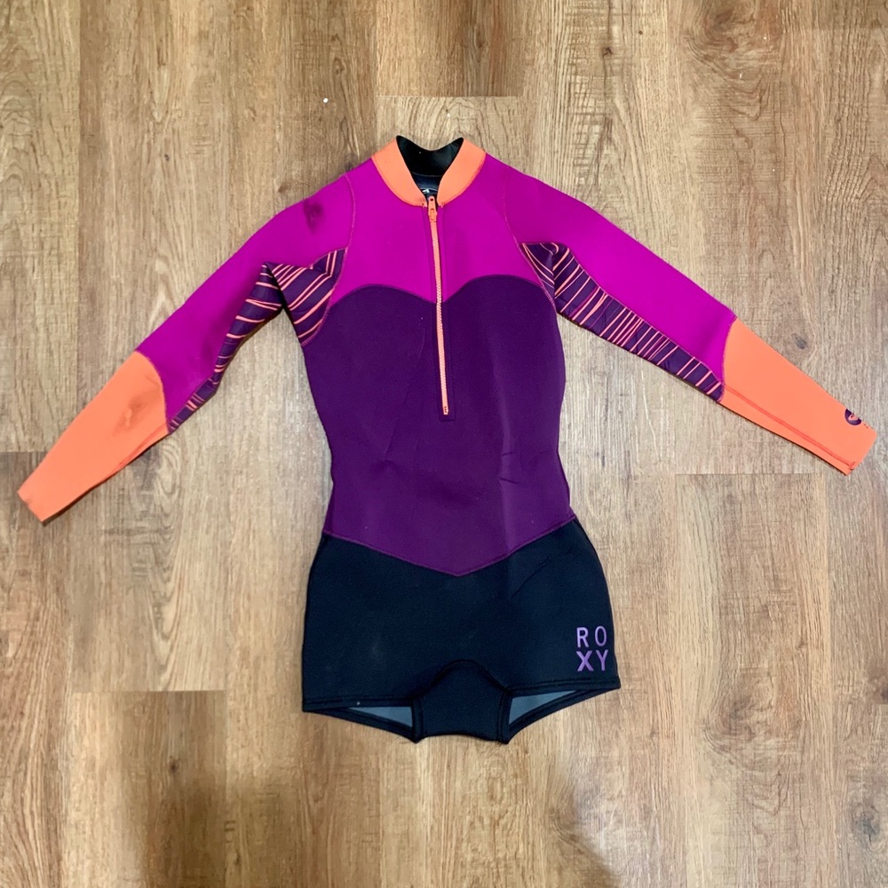 ROXY Wetsuit size 4